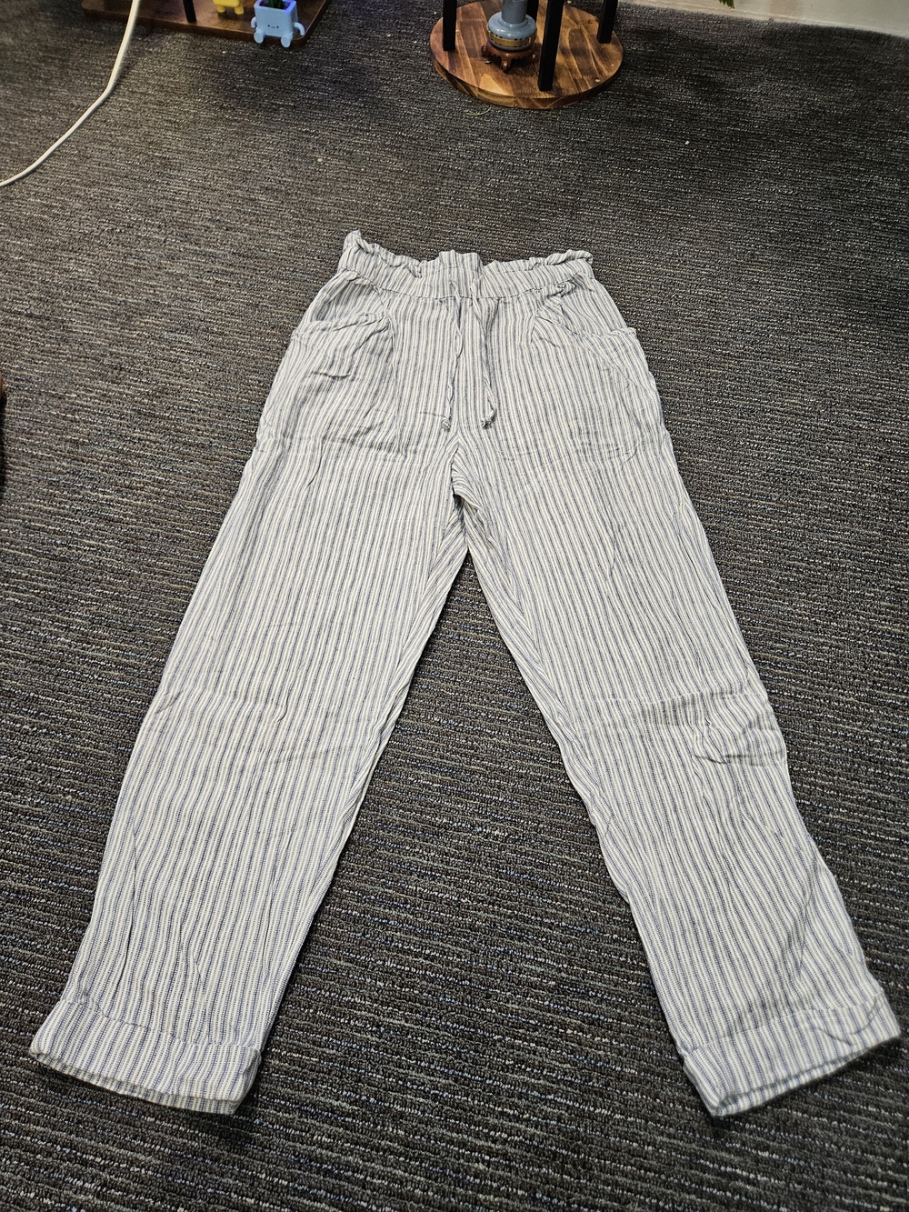 American Eagle Outfitters Light Blue & White Striped
